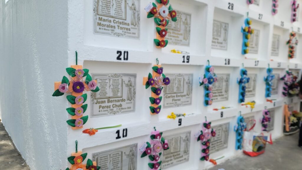 小児の墓地、グアテマラ