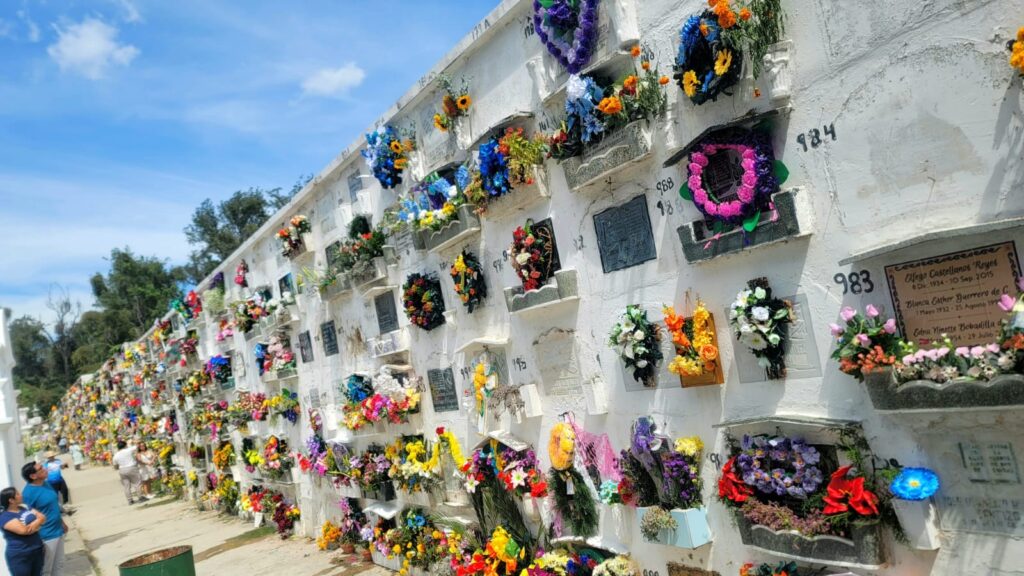 グアテマラの墓地